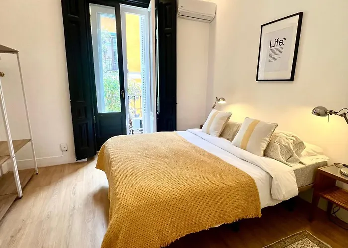 Urban rooms Fuencarral Madrid